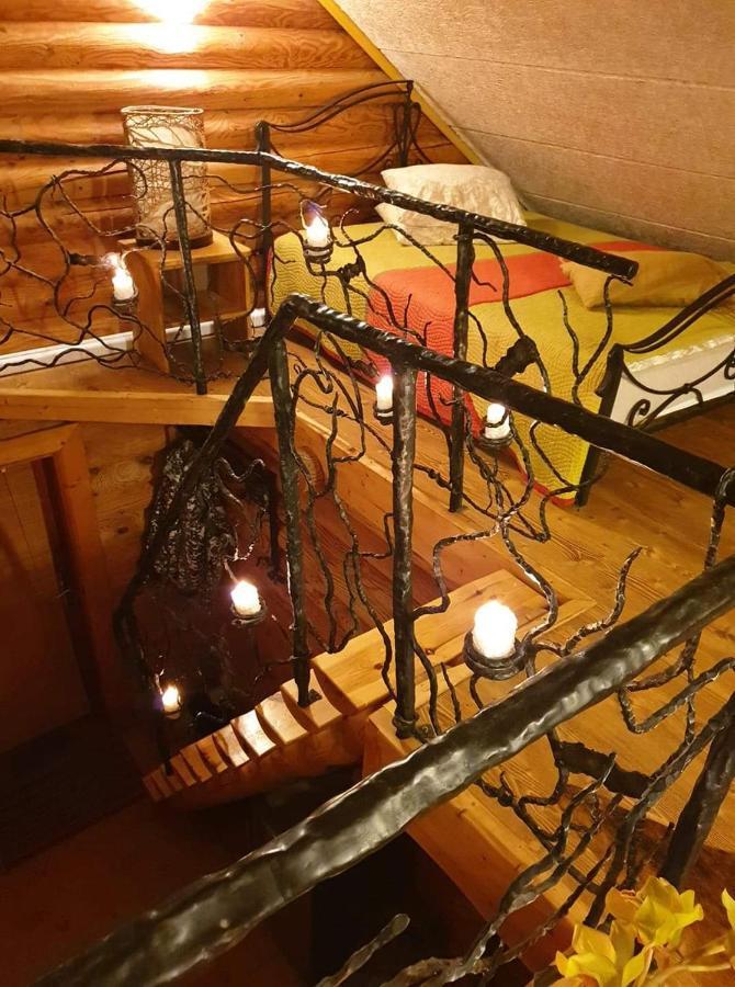 Hotel Sveciu Namelis Szawle Zewnętrze zdjęcie