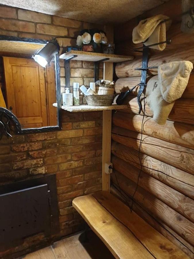 Hotel Sveciu Namelis Szawle Zewnętrze zdjęcie